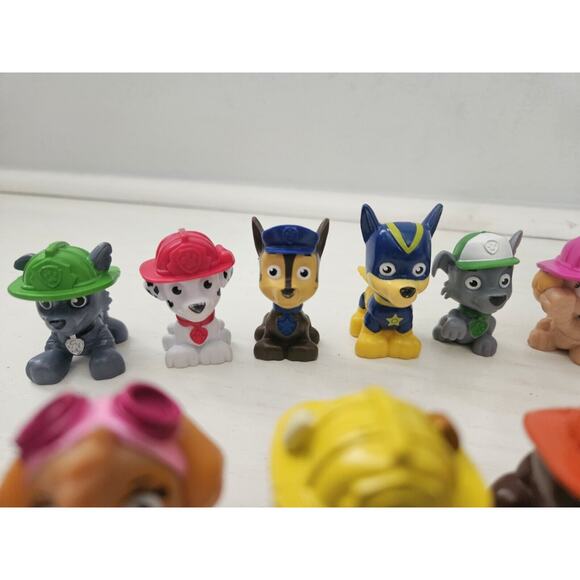 Paw Patrol Action Pack Pups Figures Lot of 13 Marshall Skye Rocky Rubble Zuma - Picture 5 of 10